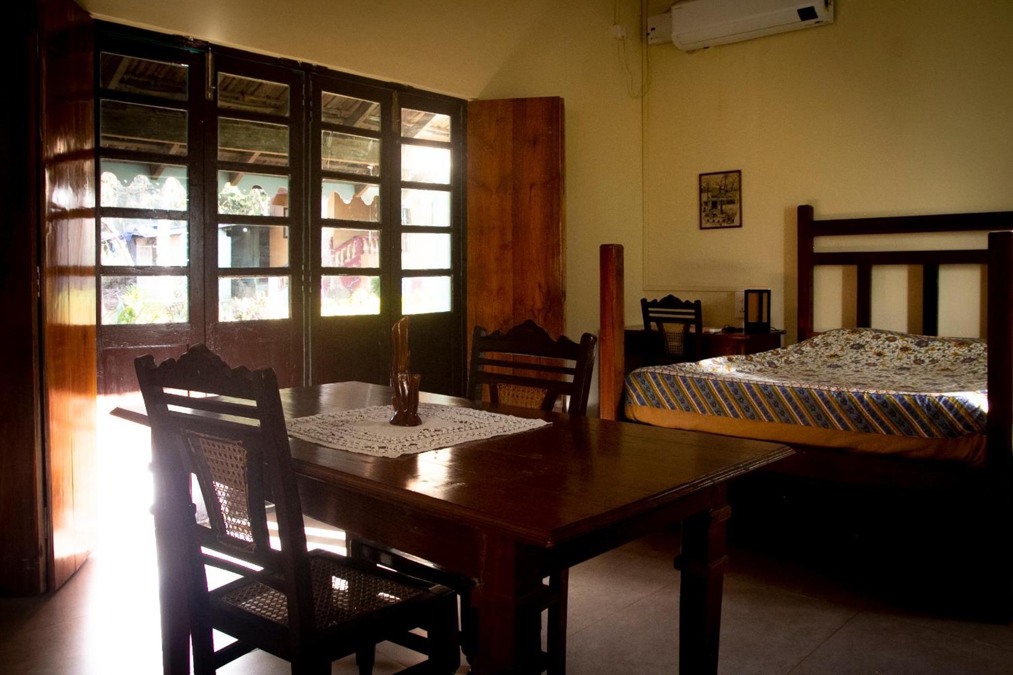 The Bungalow Bogmalo An 1880 Indo Portuguese Heritage Beach Villa South Goa מראה חיצוני תמונה