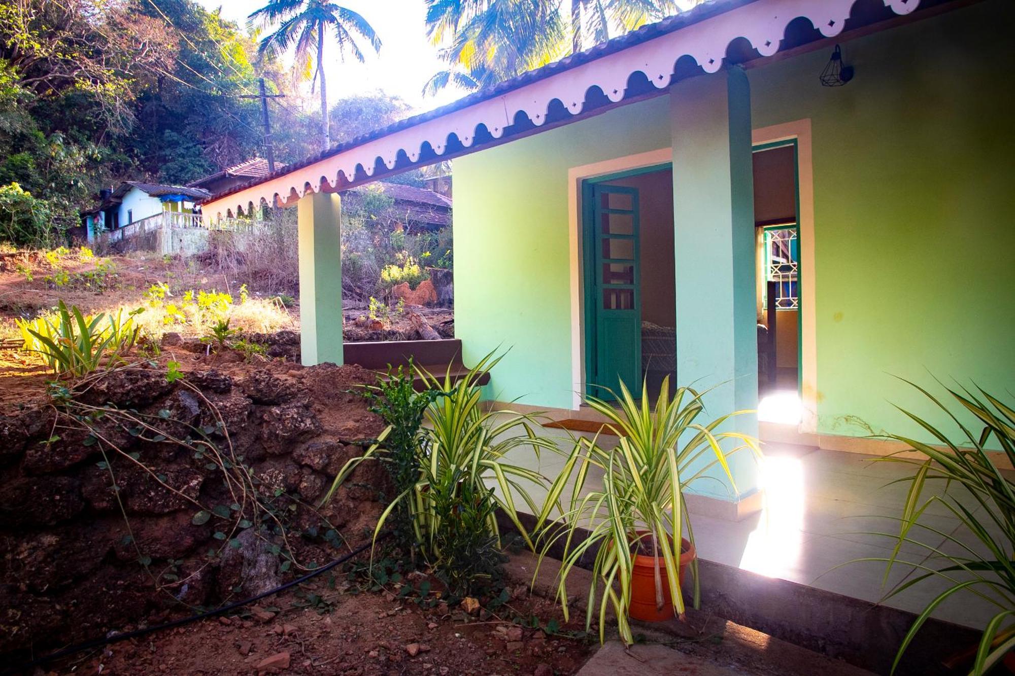 The Bungalow Bogmalo An 1880 Indo Portuguese Heritage Beach Villa South Goa מראה חיצוני תמונה