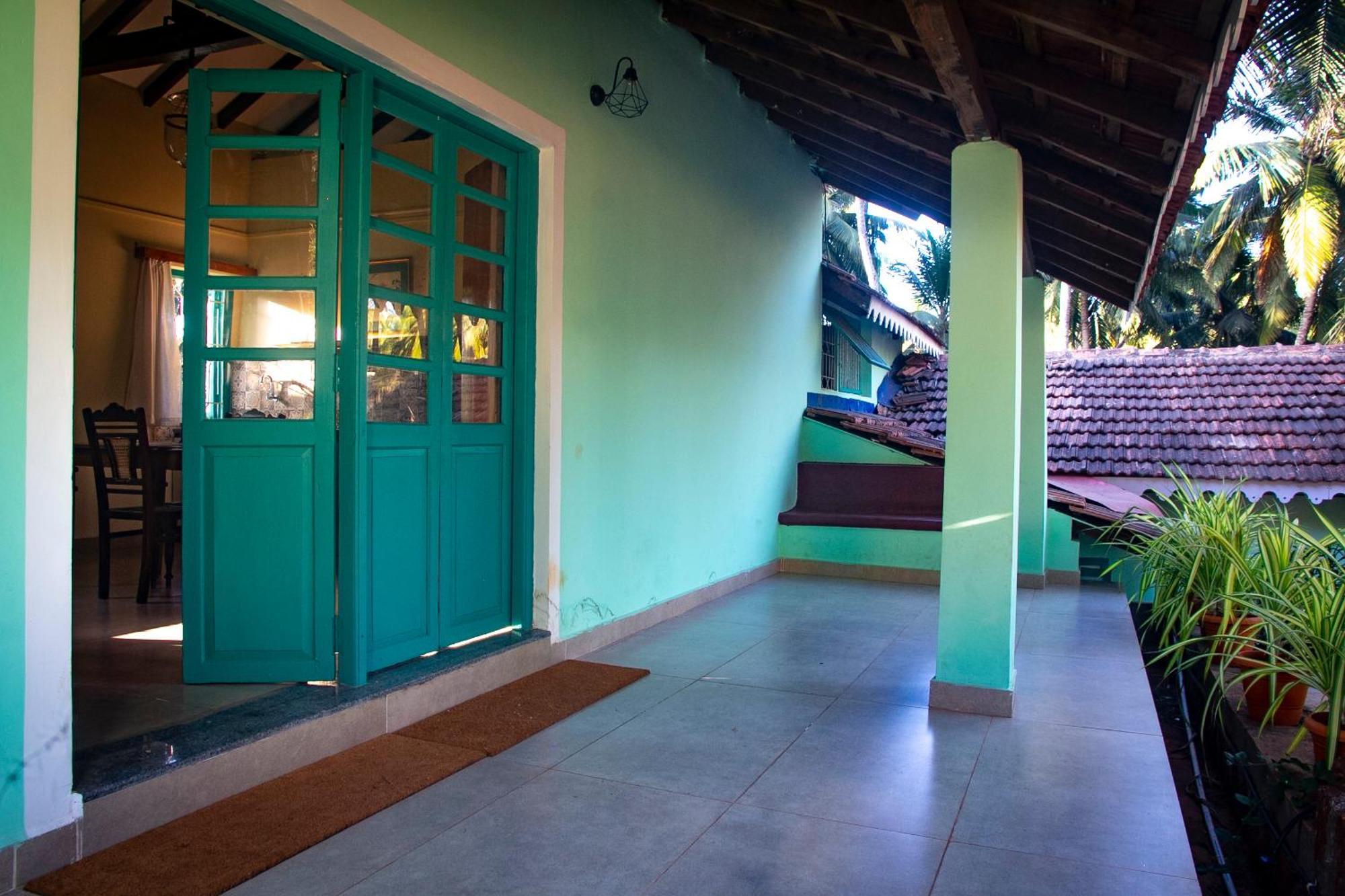 The Bungalow Bogmalo An 1880 Indo Portuguese Heritage Beach Villa South Goa מראה חיצוני תמונה