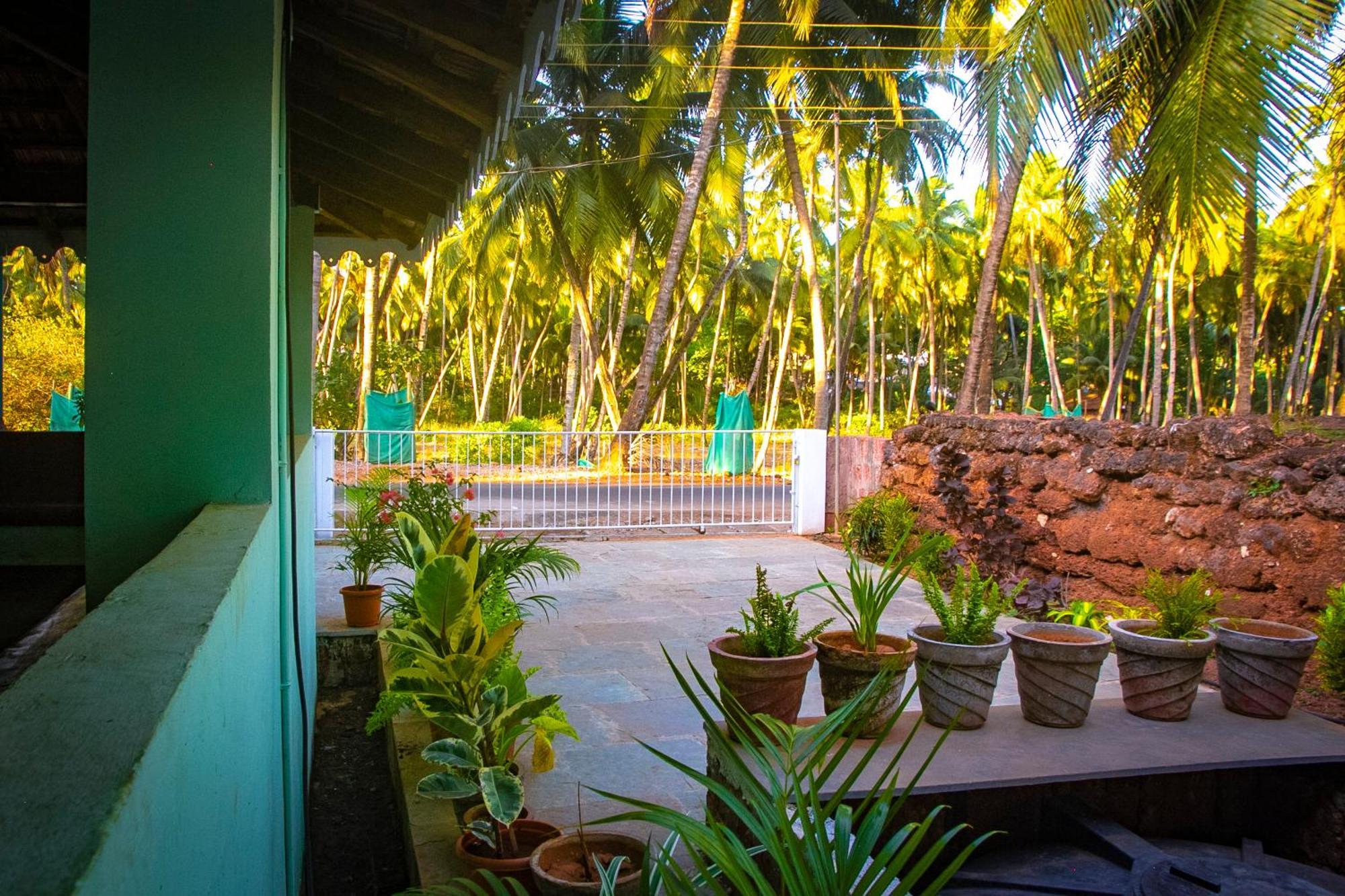 The Bungalow Bogmalo An 1880 Indo Portuguese Heritage Beach Villa South Goa מראה חיצוני תמונה