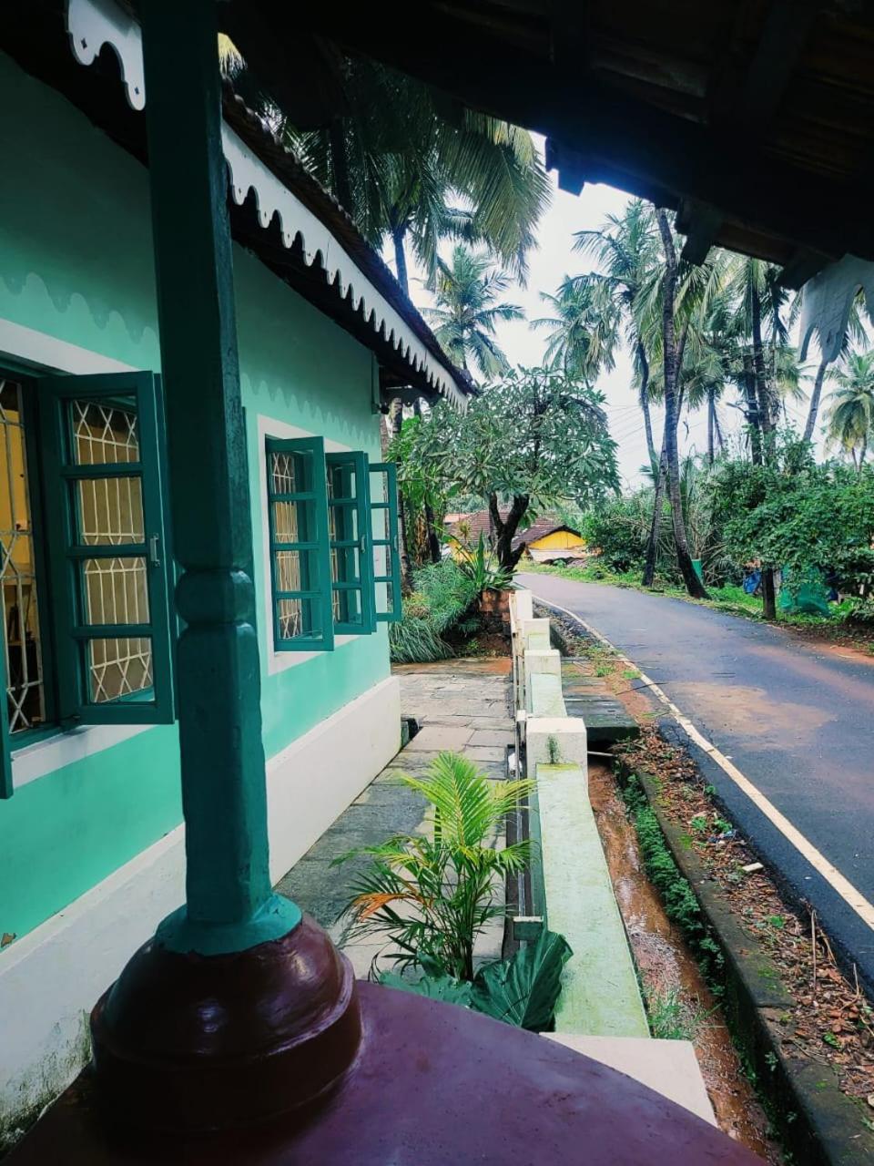 The Bungalow Bogmalo An 1880 Indo Portuguese Heritage Beach Villa South Goa מראה חיצוני תמונה